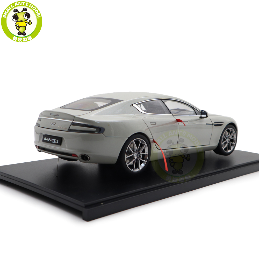Aston Martin Rapide ラピード　AUTOart 1:18 1/18 AUTOart Aston Martin Rapide (Black) Diecast Car Model