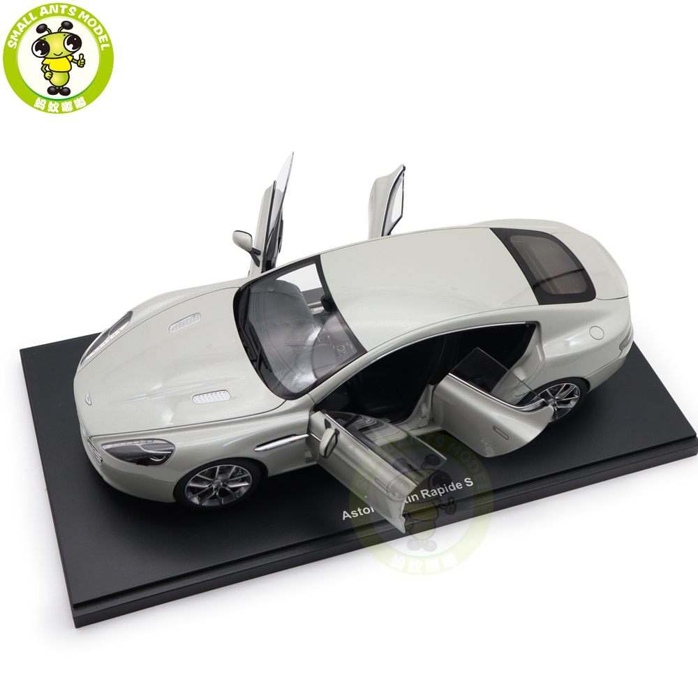 ミニカー AUTOart rapide S 1/18 Autoart 1/18 scale Aston Martin RAPIDE S 2015 Sports car