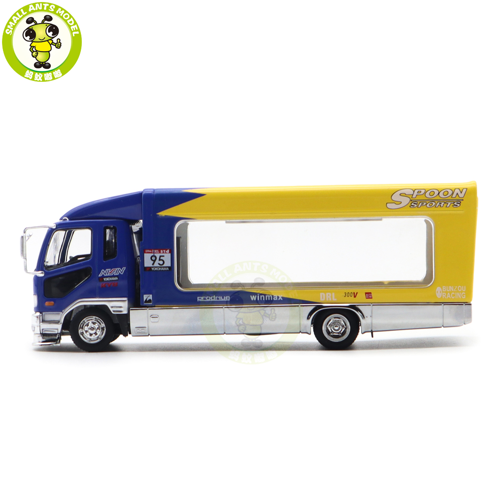 1/64 GCD Mitsubishi Fuso Fighter Mk2 2017 Outriggers Raised