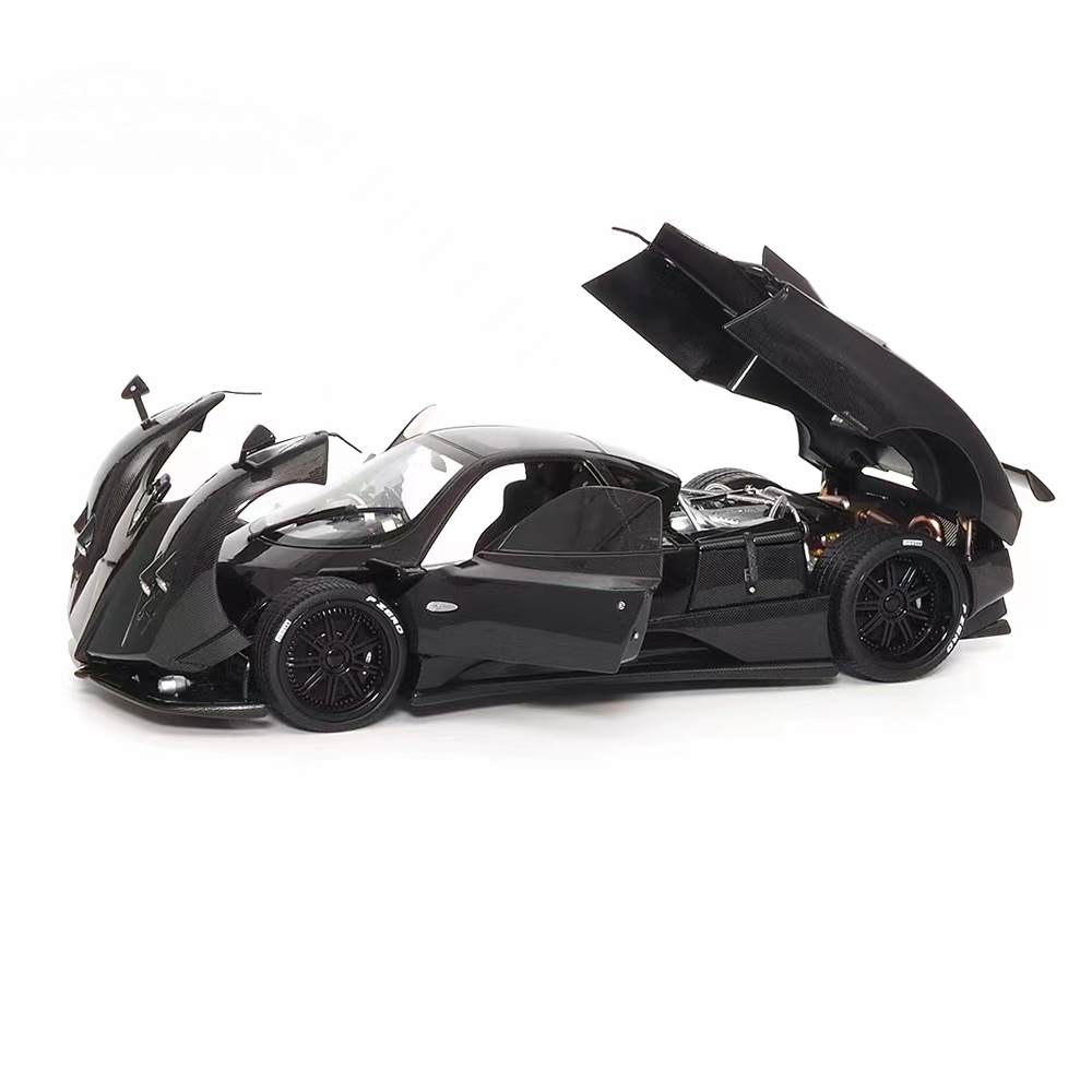 1/18 PAGANI ZONDA F 2005 Gloss Carbon Black Almost REAL 850402011 