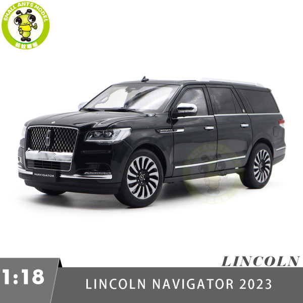 1/18 Lincoln Navigator 2023 Diecast Model Toy Car Gifts For Friends Father