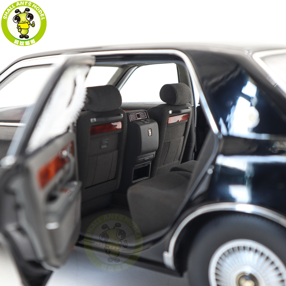 1/18 Toyota Century 1997 Almost Real 870201 Black Diecast