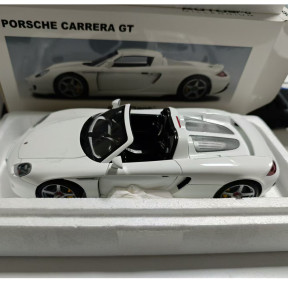 1/18 AUTOart 78045 Porsche Carrera GT White Diecast Model Car