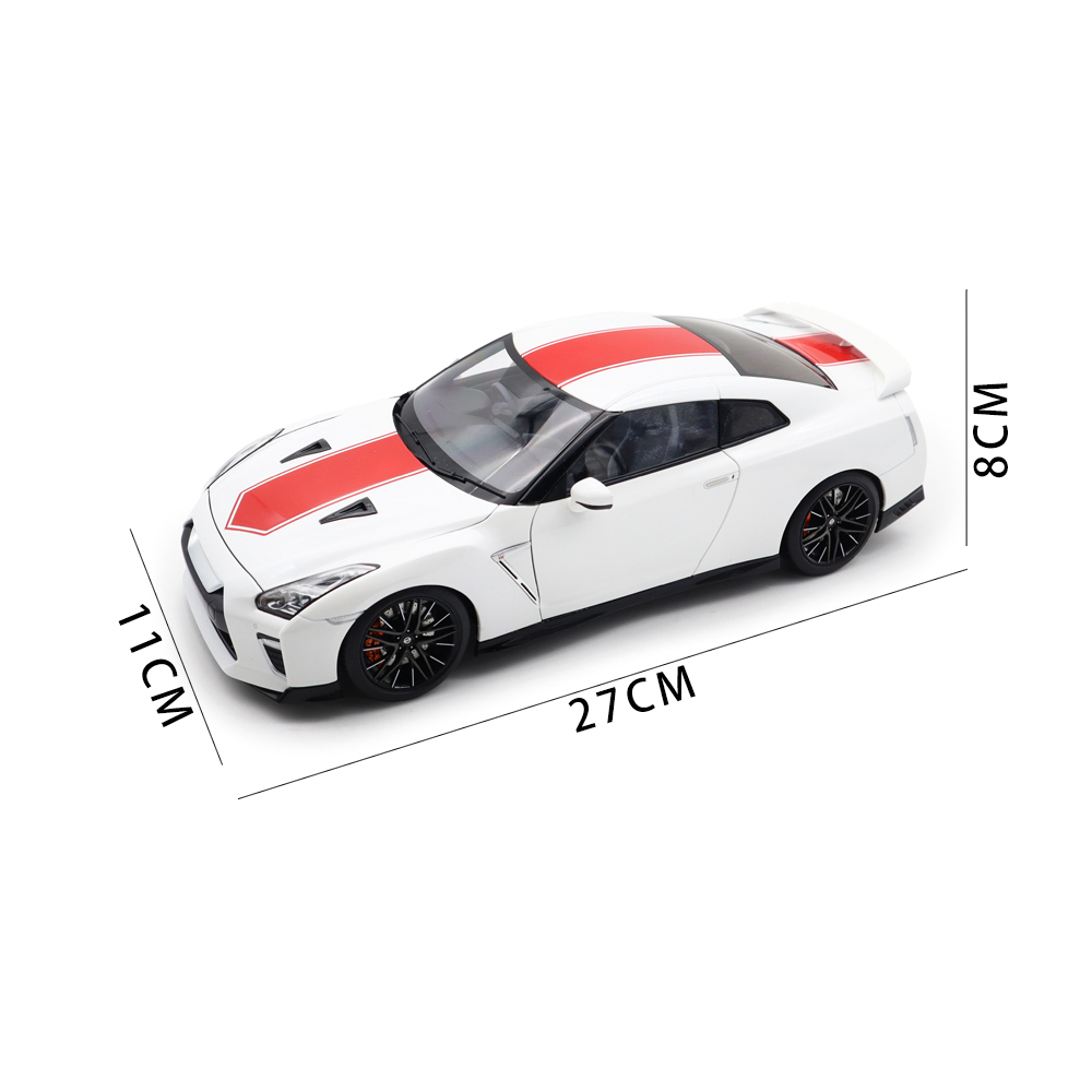 1/18 MOTORHELIX Nissan GT R GT-R R35 50th Anniversary