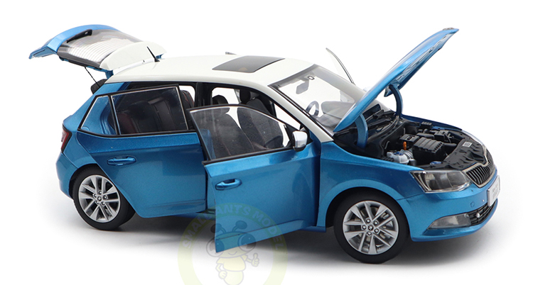 1/18 VW Skoda Fabia Diecast Model Toy Car Gifts For Father Friends