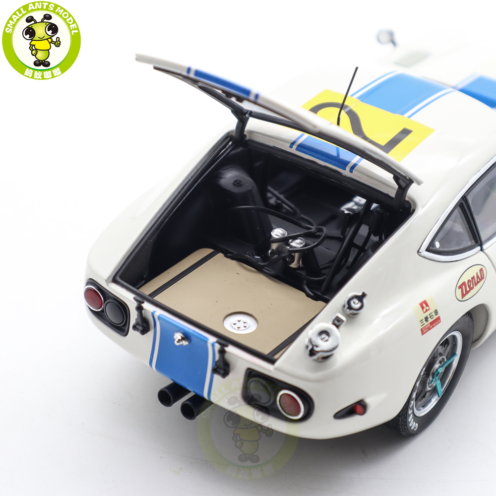 1/18 AUTOart TOYOTA 2000GT 2000 GT 24 HRS FUJI 1967 #1