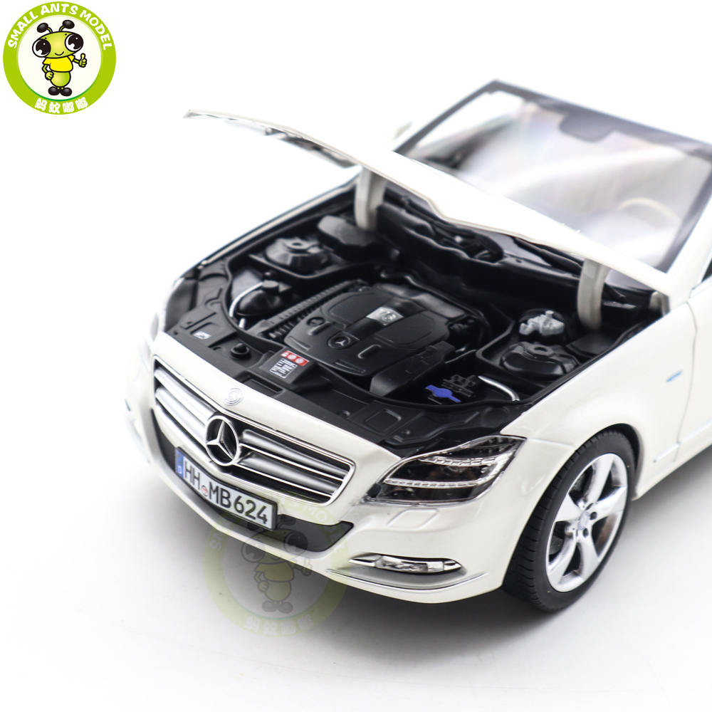 1/18 Mercedes Benz CLS Coupe 2011 NOREV 183943 Diamond White