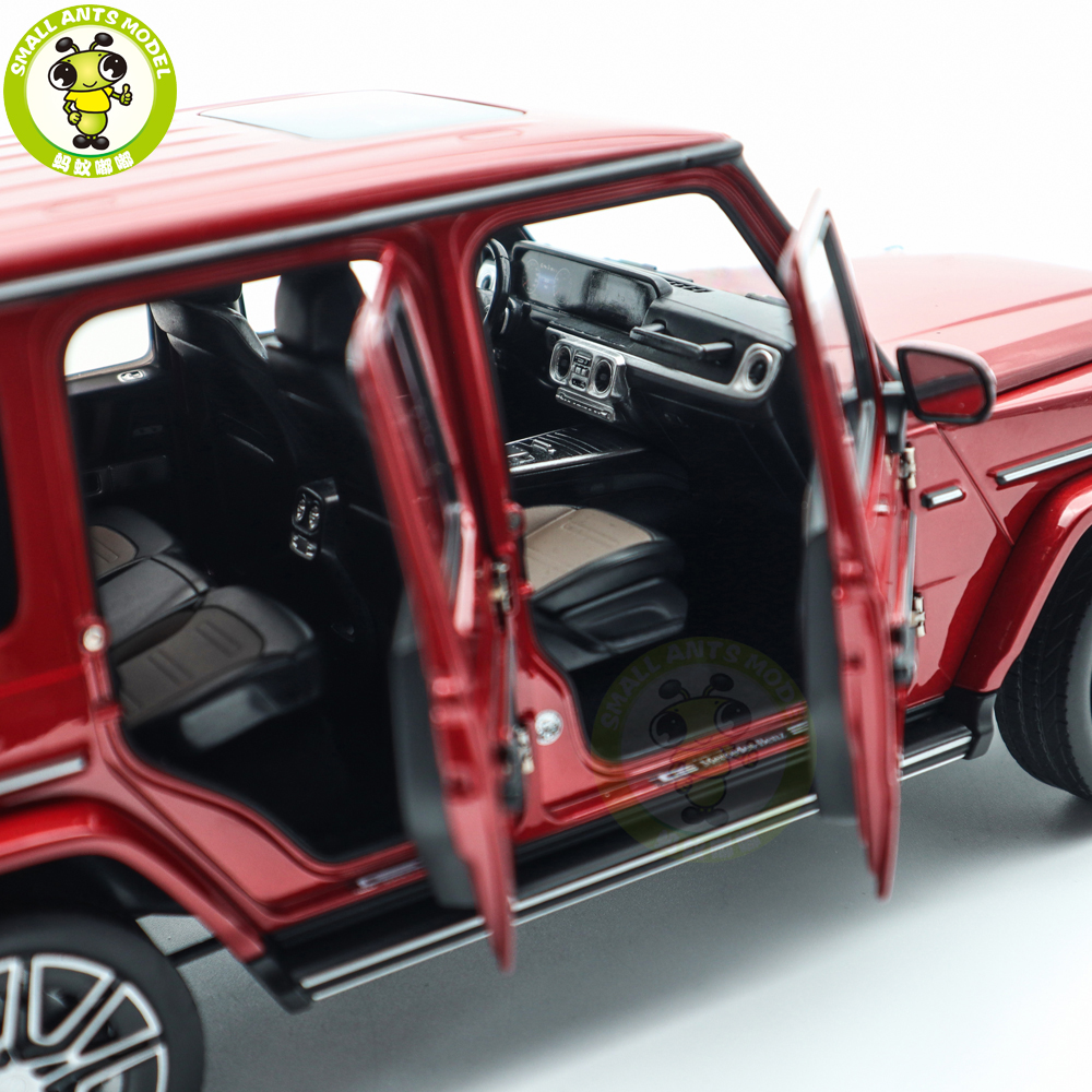 1/18 Mercedes-Benz G CLASS N465 2024 Norev 183037 Hyacinth