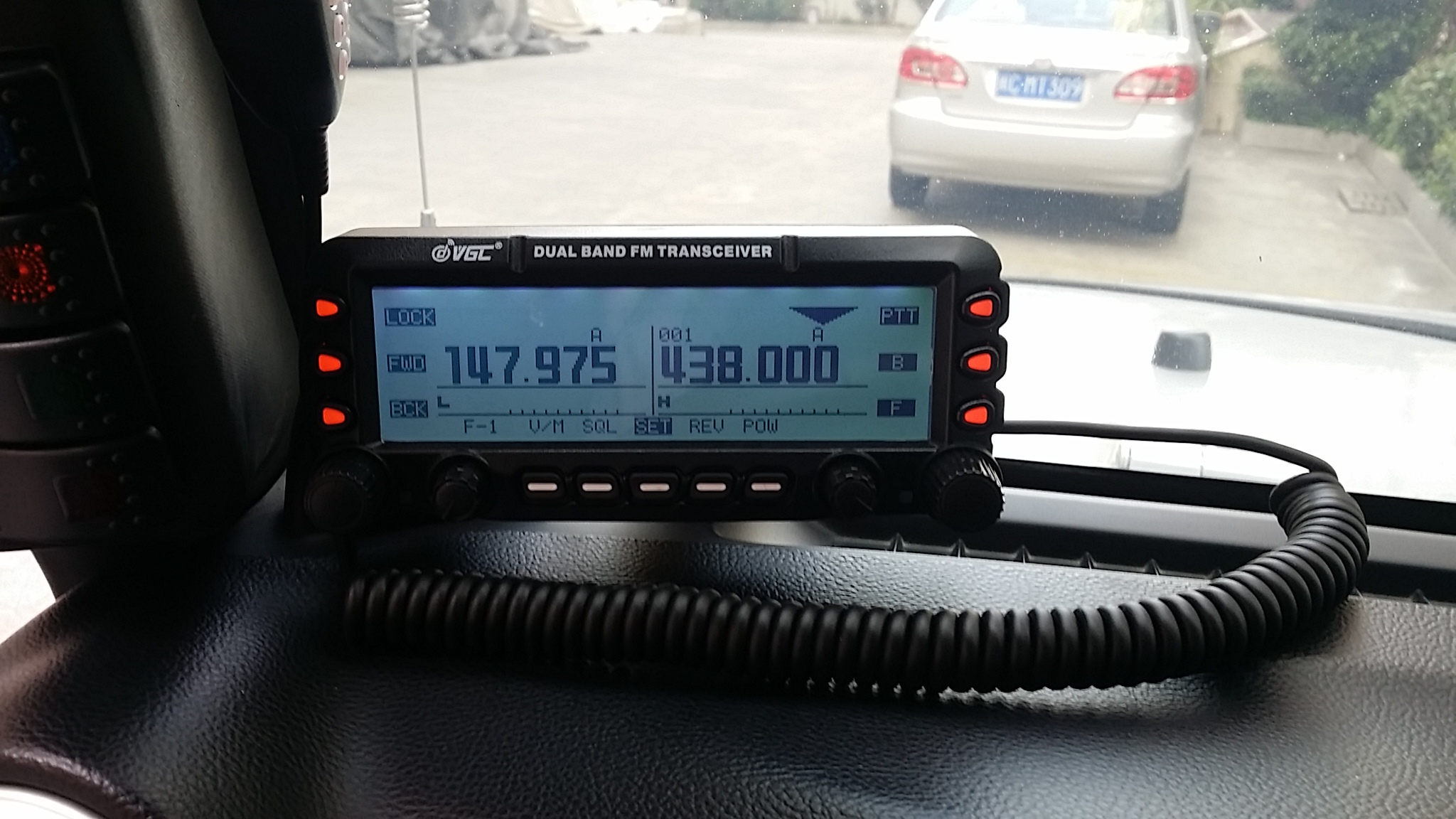 VR-6600PRO Mobile Radio