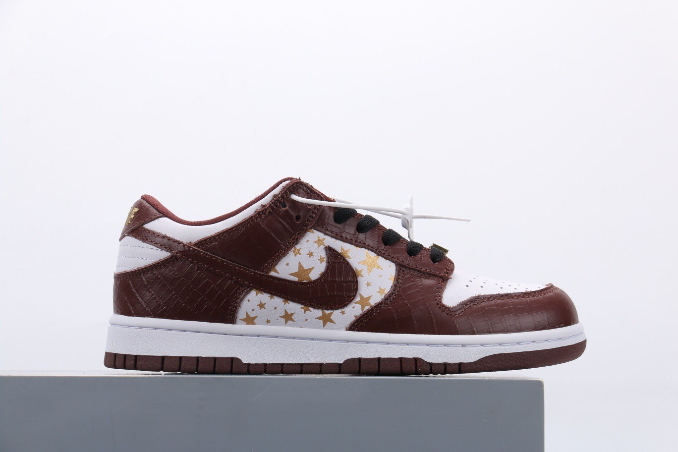 barkroot brown nike
