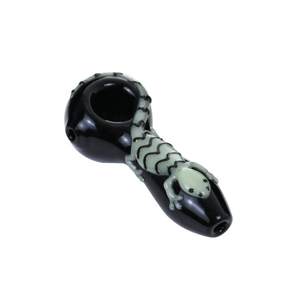 Glow in the dark gecko Hand Pipe in Black  4 inch length