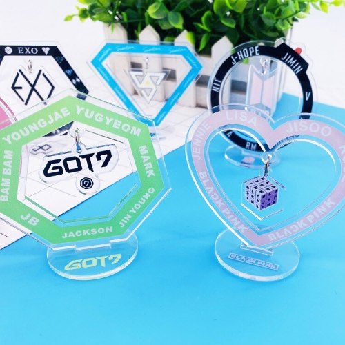 Hot Kpop Bangtan Boys Blackpink Twice Seventeen Got7 Album Keychain Key Chain Pendant Stand Desktop Decoration Lu7044