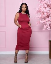 SC Solid Sleeveless Pocket Bodycon Midi Dress BLX-8001