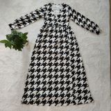 SC Houndstooth Print V Neck Long Sleeve Split Maxi Dress (Without Belt)CY-6577