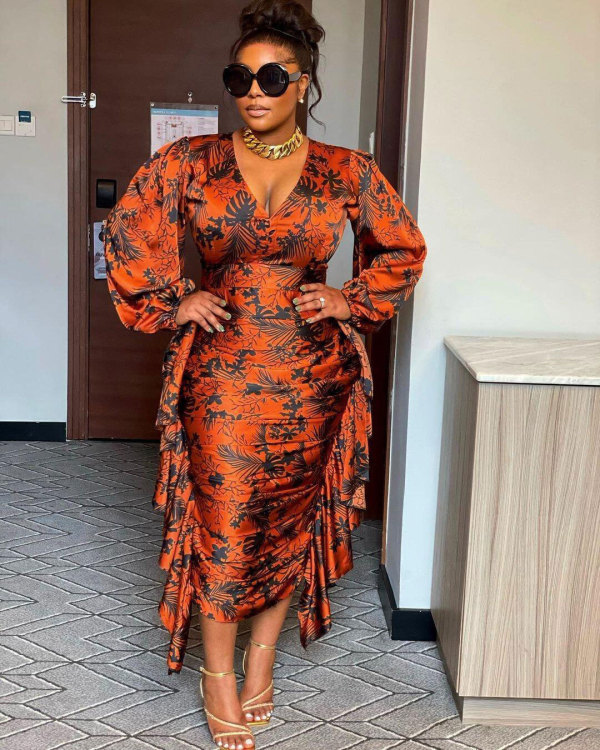 SC Plus Size Printed Ruffle Pleated Lantern Sleeve Midi Dress NY-10597
