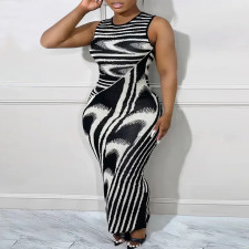 SC Plus Size Irregular Stripe Sleeveless Maxi Dress GDAM-218378