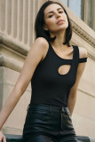 SC Solid Color Strapless Skinny Hollow Out Top MZ-2841