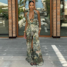 SC Crossover Neck Peacock Feather Print Pleated Split Dress MXBF-J25DS071