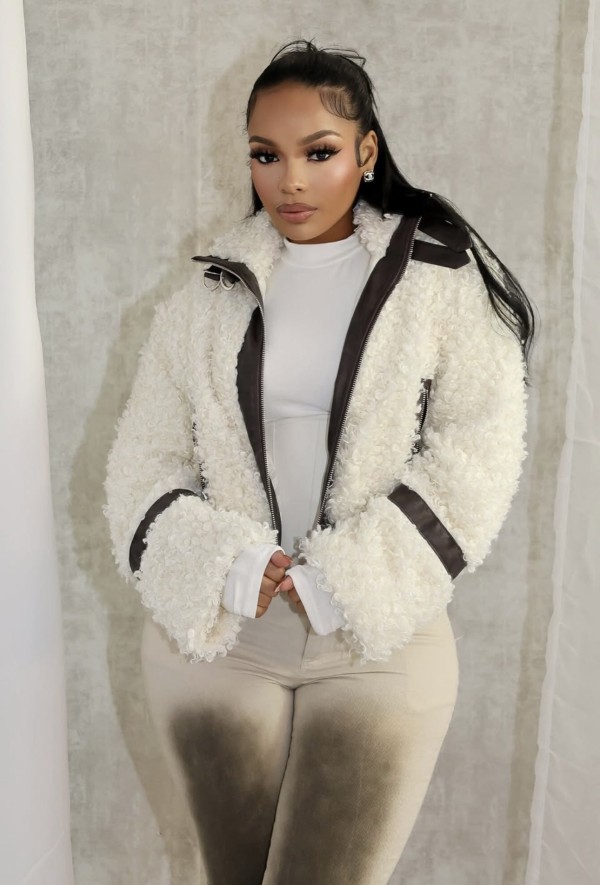SC Faux Fur Collar Patchwork Leather Jacket with Lining YMEF-58015