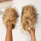 SC Warm Fuzzy Home Slippers NGZR-13