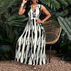 SC Plus Size Print Sleeveless V Neck Maxi Dress GHHE-29412