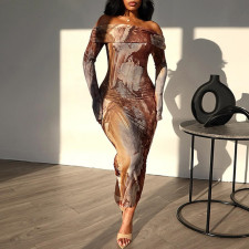 SC Print Off Shoulder Long Sleeve Maxi Dress GJYO-300115