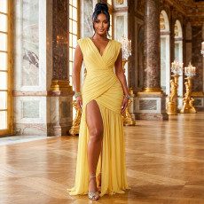 SC Solid Color Ruched V Neck Maxi Dress GJYO-JD305606