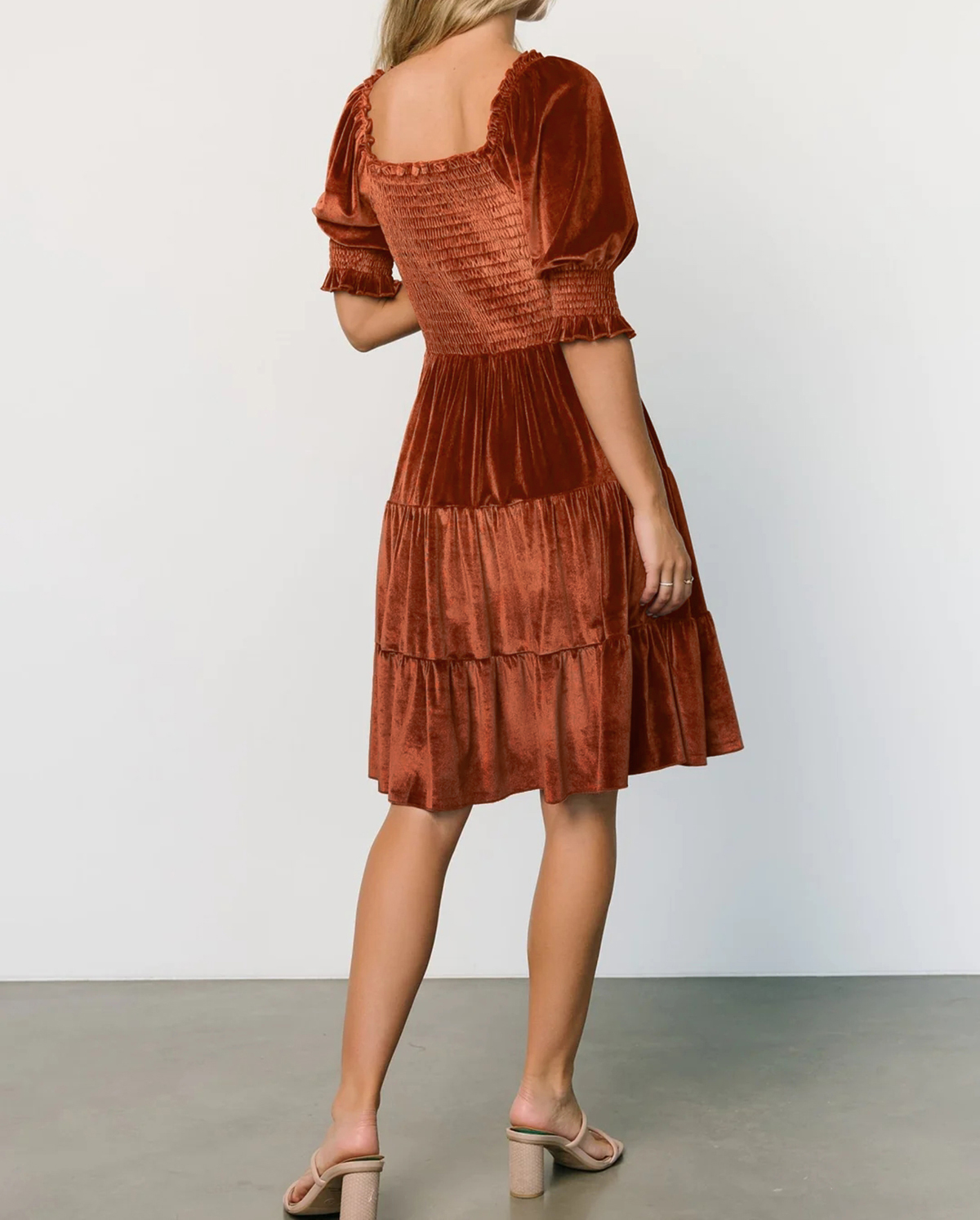 R.Vivimos Womens Fall Winter Velvet Casual Dress Puff Sleeve Square Neck Elastic Smocked A-Line Swing Flowy Knee Length Dress4