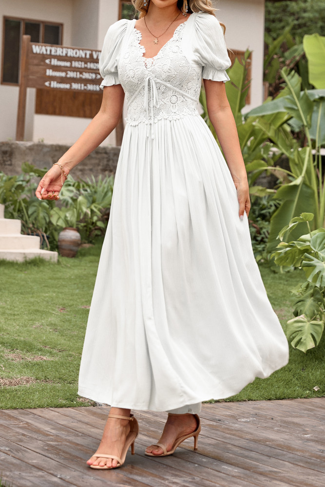 Casual Maxi Summer Dresses for Women Puff Sleeve V Neck Lace Splicing Tie Back Flowy Backless Long Dress