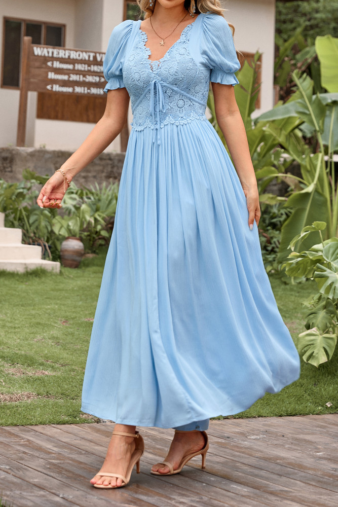 Casual Maxi Summer Dresses for Women Puff Sleeve V Neck Lace Splicing Tie Back Flowy Backless Long Dress