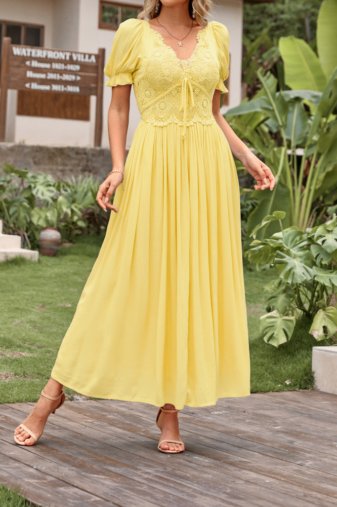 Casual Maxi Summer Dresses for Women Puff Sleeve V Neck Lace Splicing Tie Back Flowy Backless Long Dress
