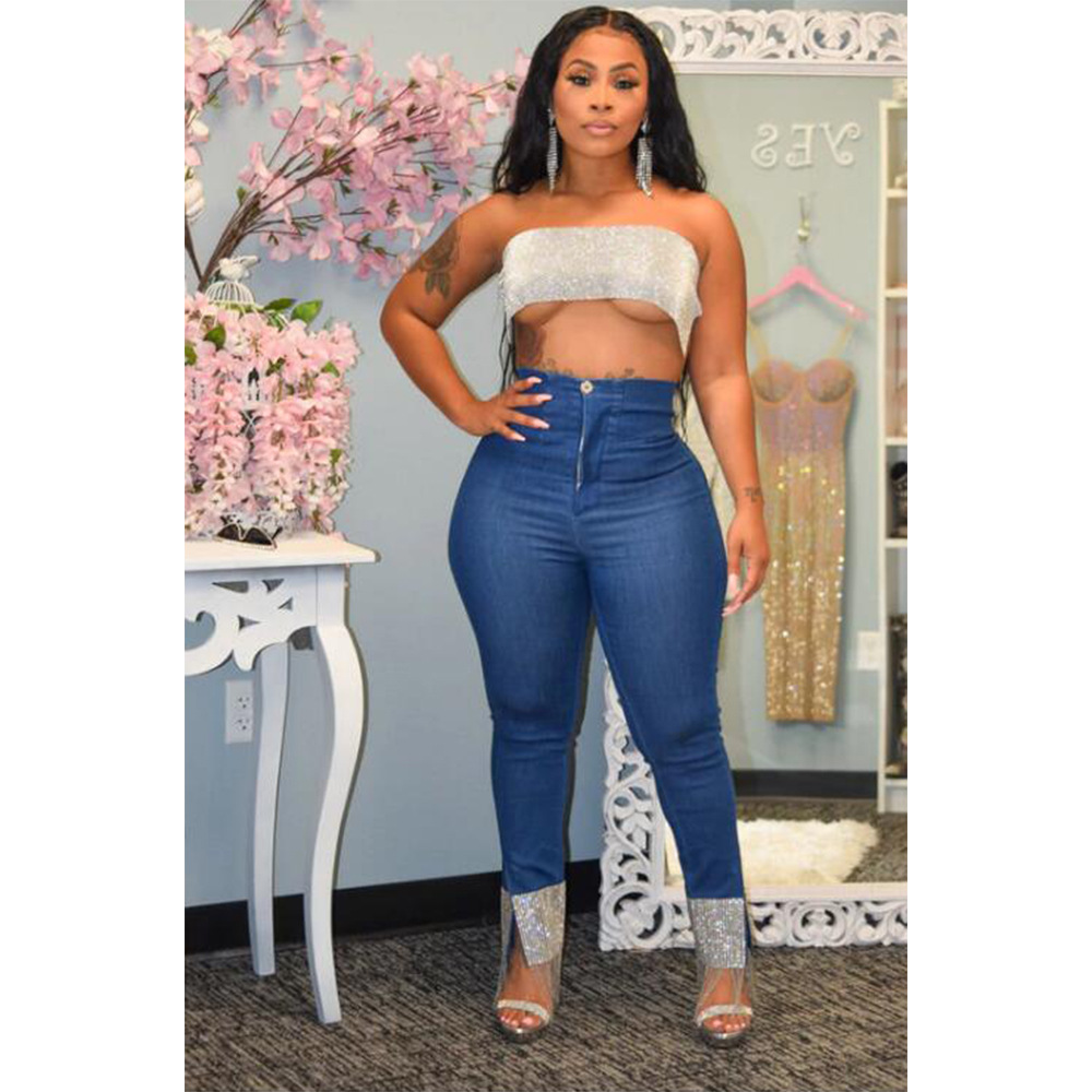 trendy jeans