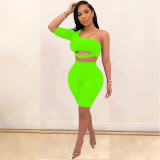 Solid One Shoulder Bodycon Two Piece Shorts Set MEI-9079