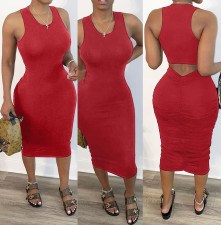 Plus Size Solid Sleeveless Ruched Midi Tank Dress BGN-052