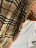 Plus Size Plaid Short Sleeve Pocket Loose Woolen Top XMEF-1154