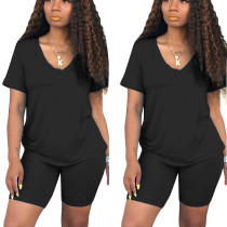 Plus Size Solid V Neck T Shirt And Shorts 2 Piece Sets MUE-2811
