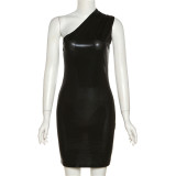 Sexy Slim Solid Color Slant Shoulder Sleeveless Hip Dress DLSF-21713