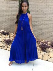 Fashion Solid Color Sling Pleated Maxi Dress LS-0110