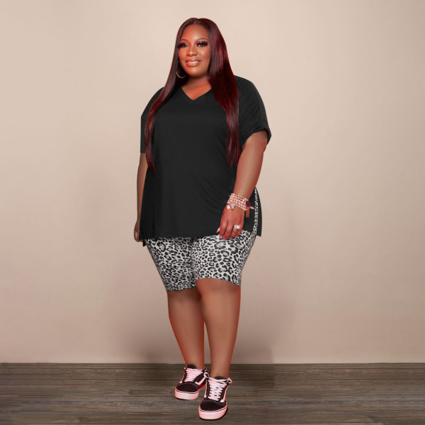 EVE Plus Size Solid Split T Shirt And Leopard Print Shorts 2 Piece Set MUKF-M055