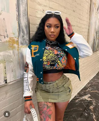 EVE Thickened Embroidered Color Block Baseball Jacket CM-001