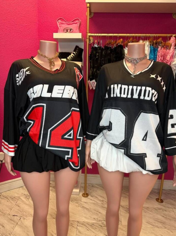 EVE Pre Order: About 7 work days shipping Letter Print Long Sleeve V Neck T Shirt YUEM-Y220203