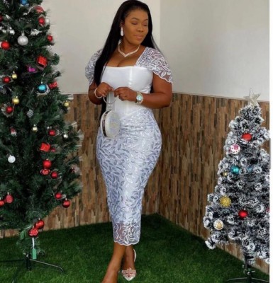 EVE Plus Size Lace Square Neck Backless Midi Dress GXYY-8117