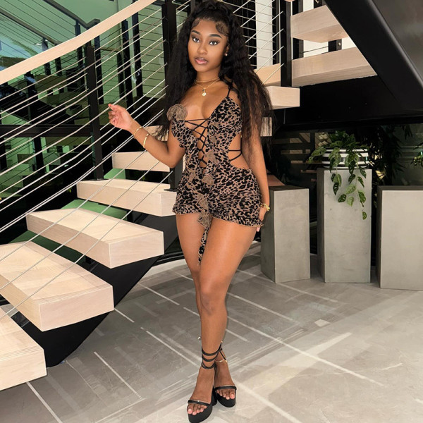 EVE Printed Low-cut Hollow Out Lace-Up Romper GZJQ-K24Q60762