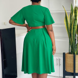 EVE Plus Size V Neck Flare Sleeve Midi Dress GCZF-8636