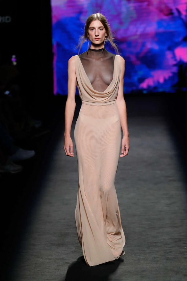 EVE Sleeveless Mesh Patchwork Pleated Maxi Dress GRNH-28839