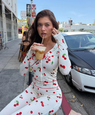 EVE Fashion Casual Cherry Print Zipper Hoodie And Skinny Pants Set GKYS-2980