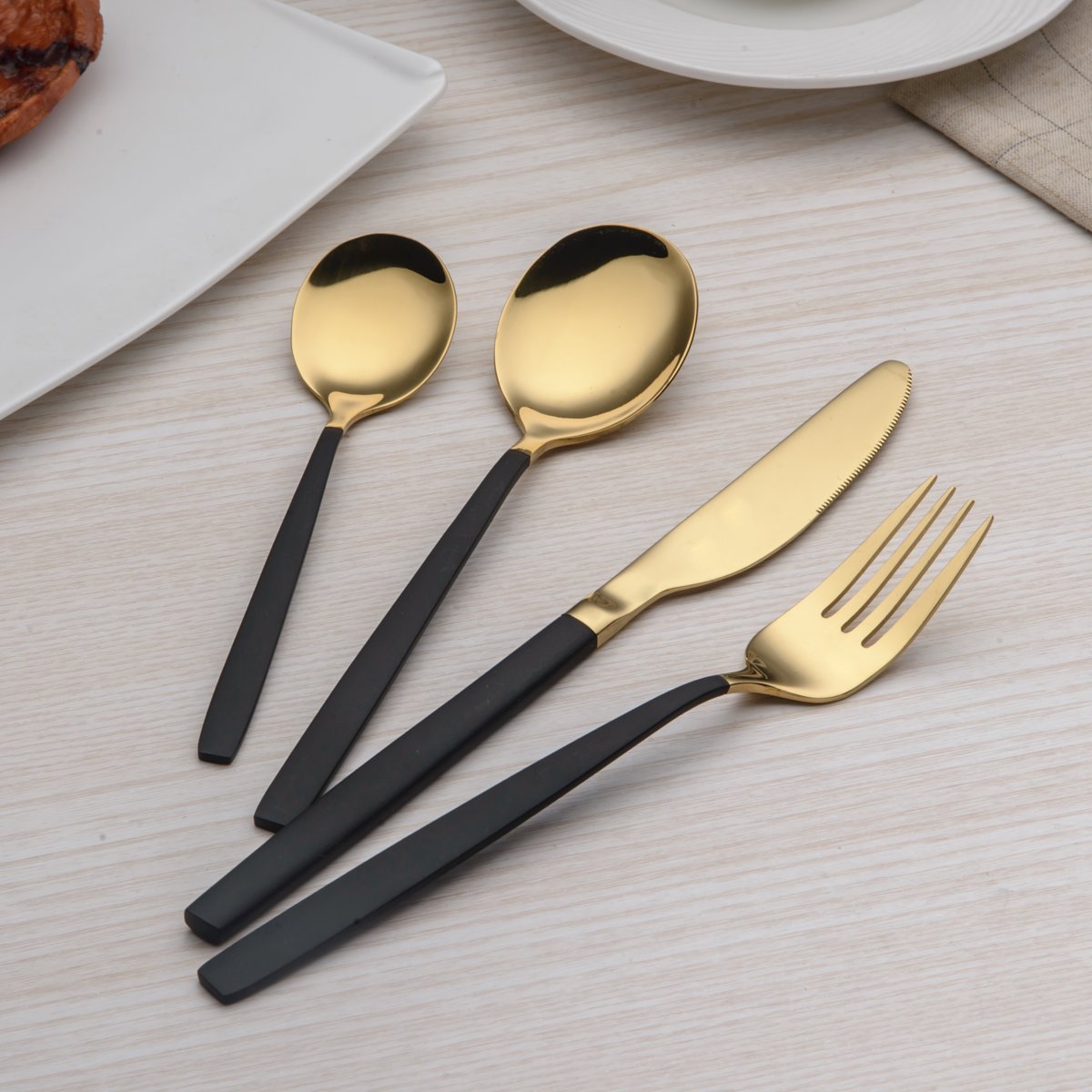 Berglander 286 black stainless steel cutlery set