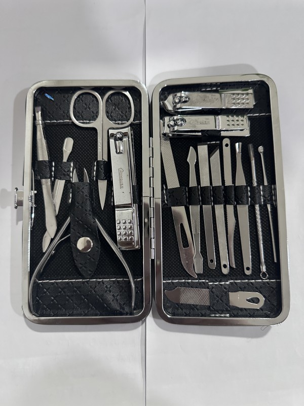 HOMQUEN Manicure Set Professional Manicure Kit - 16 in 1 Pedicure Set Nail Clippers Set,Professional Pedicure Tools ,Stainless Steel Nail Kit