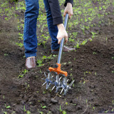 HOMQUEN Garden Rotary Tiller Adjustable Stainless Steel Poles Hand Tiller for Soil Mixing or Reseeding Grass Lawn Tiller v