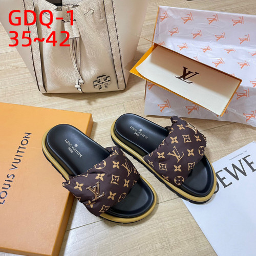 Ladies' summer slippers